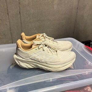 New Balance Women's Beige and Cream Sneakers